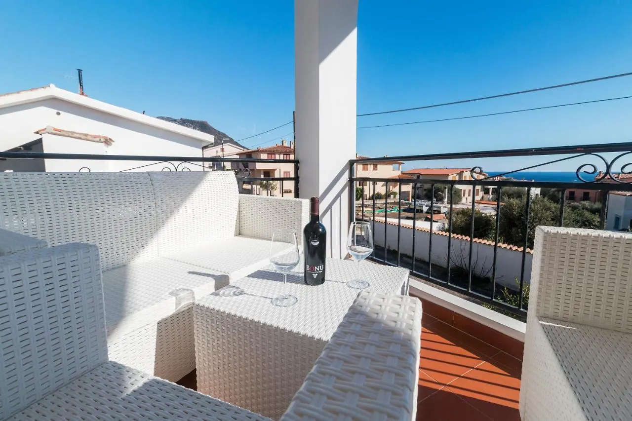 Suite Apartment La Punta contacts