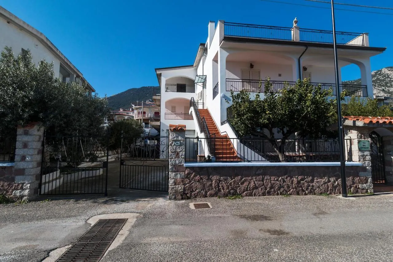 Suite Apartment La Punta Cala Gonone